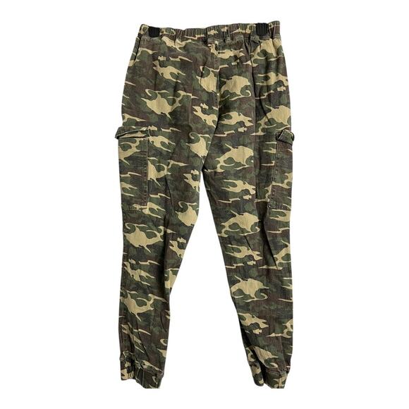 Almost Famous Pants Women's Large Green Camo Cargo Joggers Stretch Cotton - Picture 4 of 6